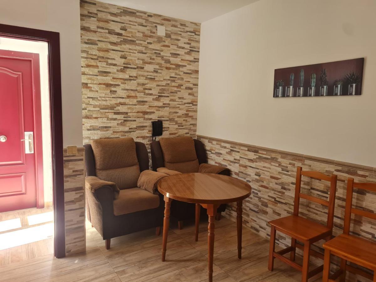 Hotel Balneario Fuentes Del Trampal Кармонита Экстерьер фото
