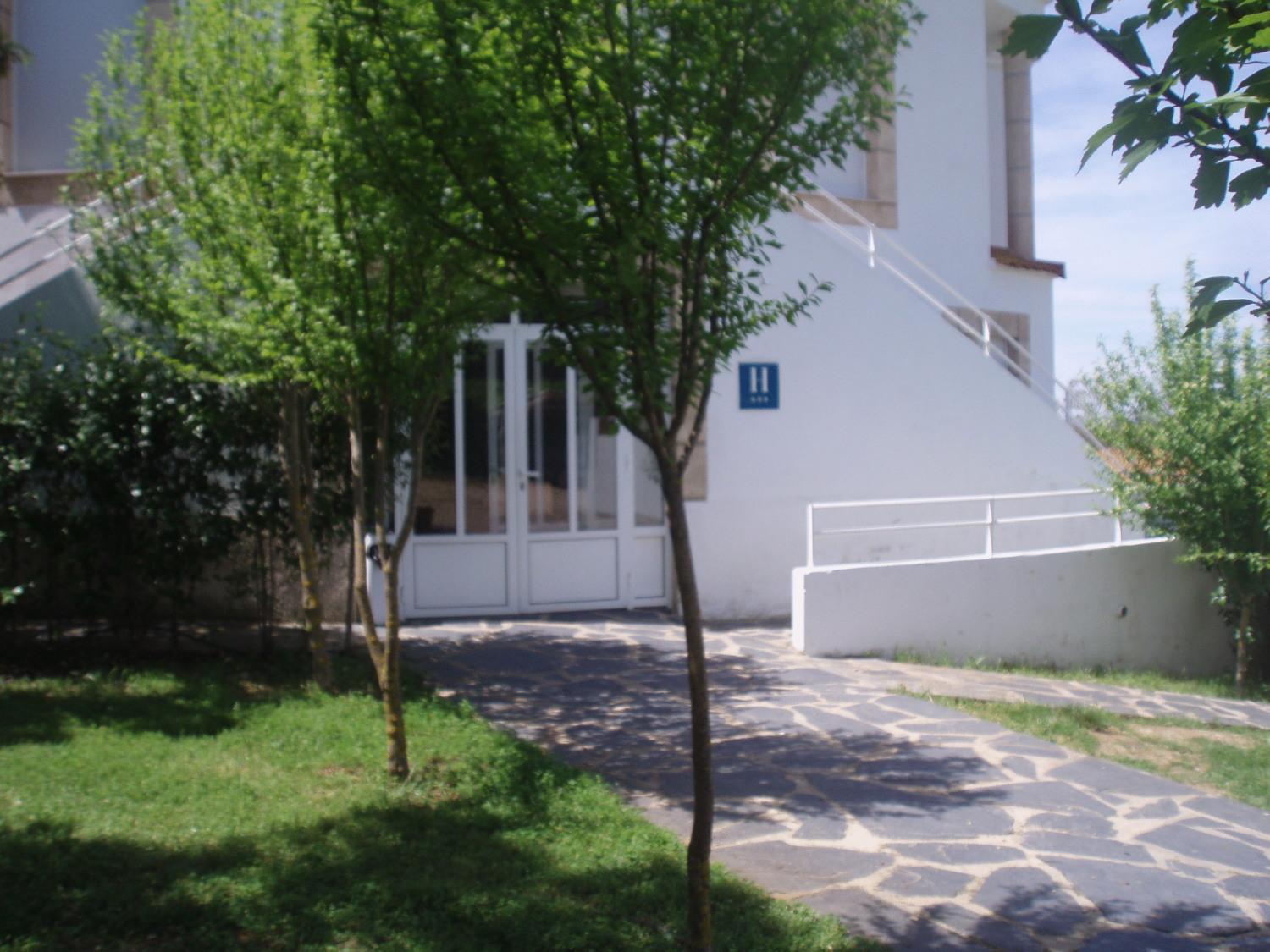 Hotel Balneario Fuentes Del Trampal Кармонита Экстерьер фото